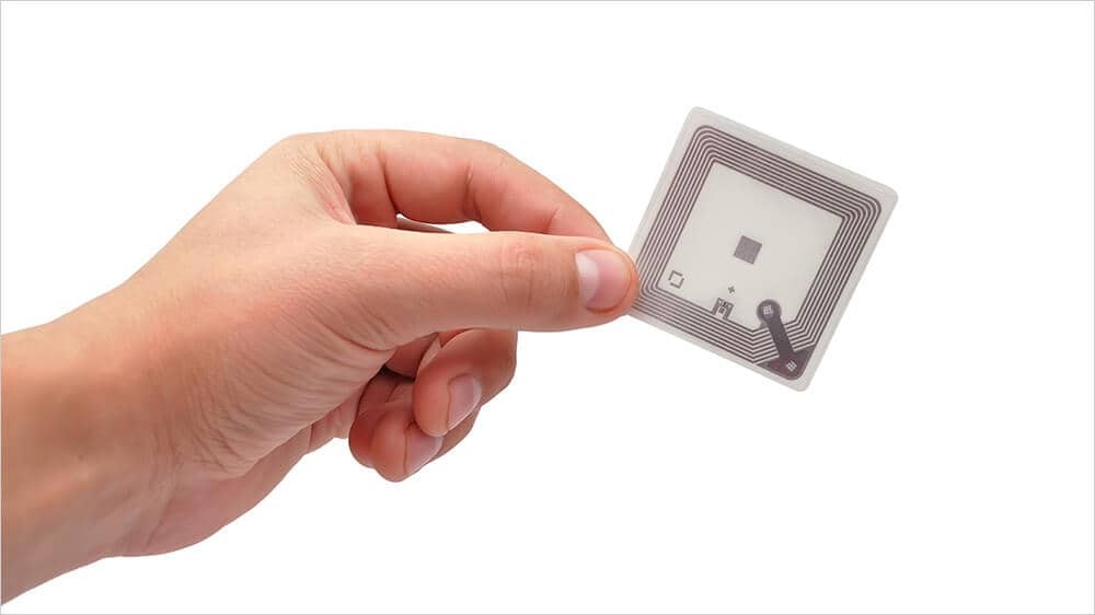 De la tradición a la innovación: cómo la RFID está transformando las industrias.