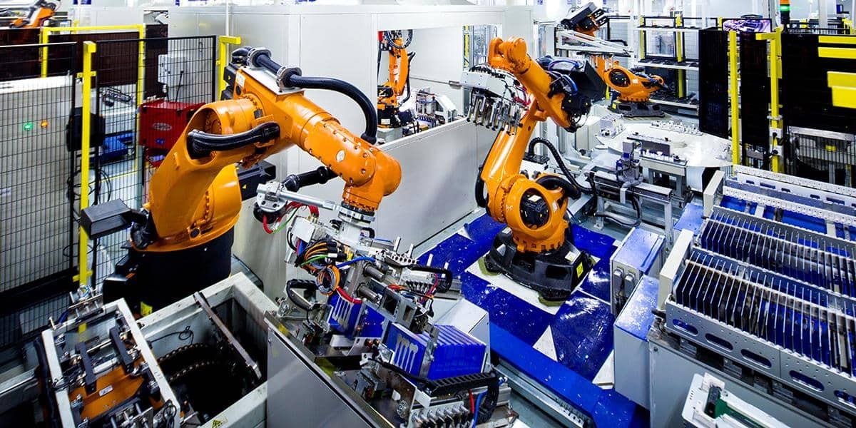 Mejora de las baterías inteligentes con RFID: Optimización del almacenamiento y la gestión de la energía.