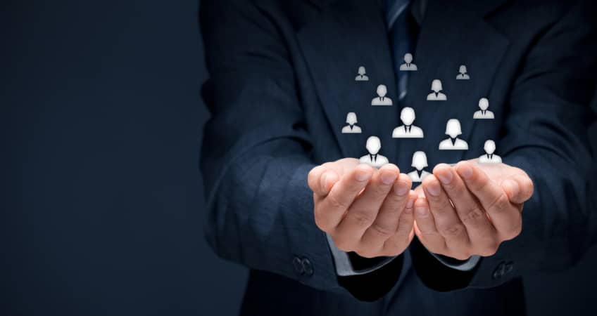 Reinventando el control de asistencia: cómo la tecnología RFID transforma los recursos humanos.