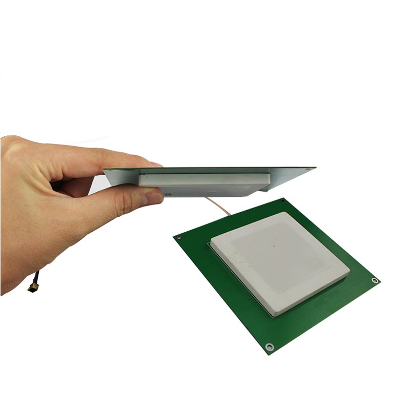 Antena RFID UHF de 5 dBi