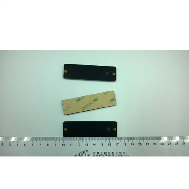 Etiqueta metálica UHF FR-4 de 70*20 mm