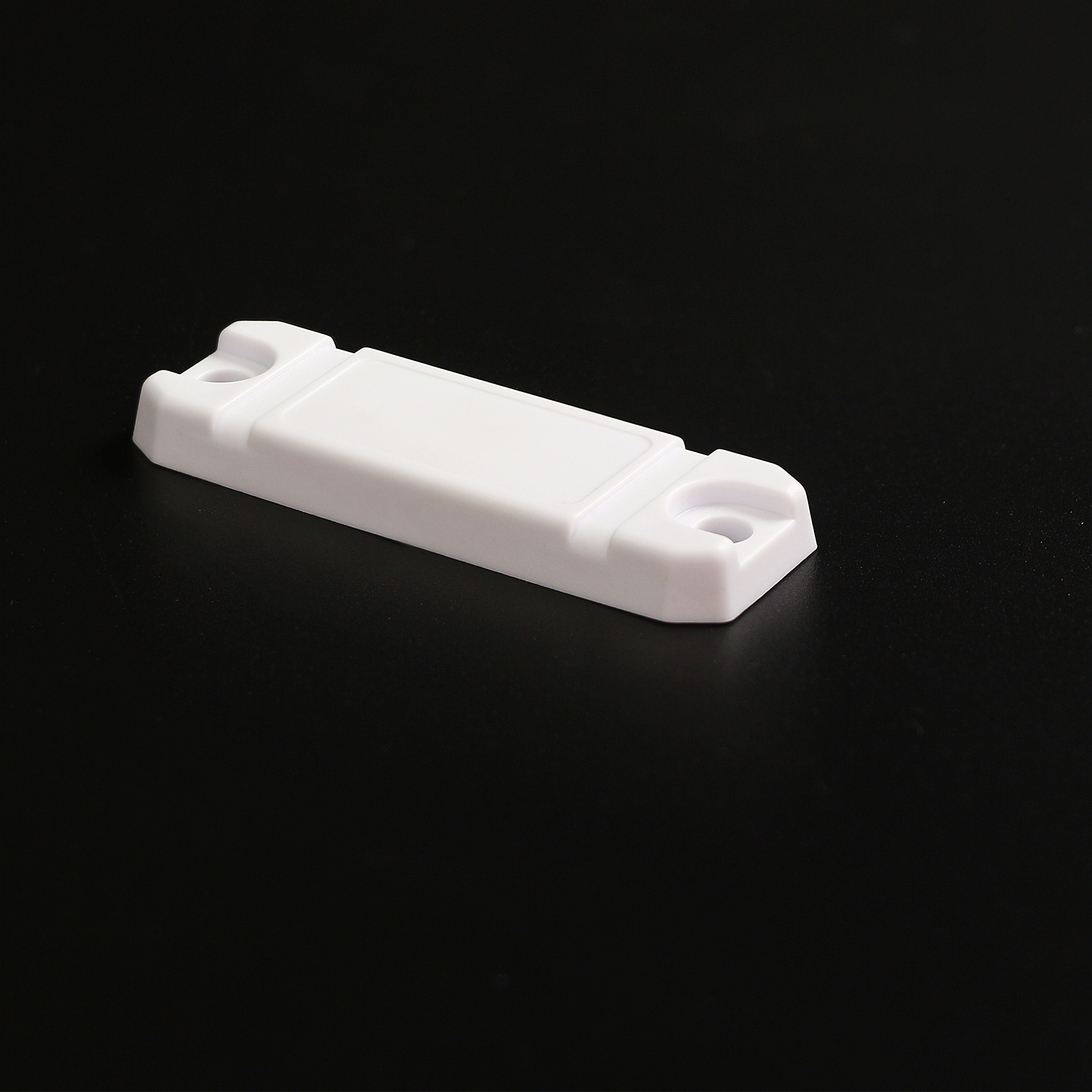 Etiqueta RFID UHF ABS antimetal para palets de almacén