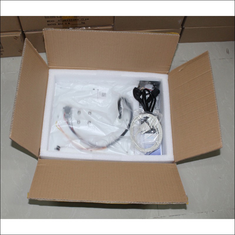 Lector UHF de rango medio de 5 a 8 metros