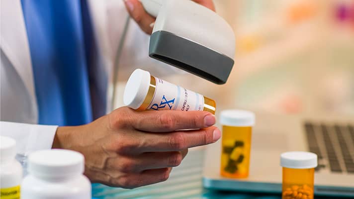 RFID en la distribución de medicamentos: construyendo un sistema farmacéutico más seguro y transparente
